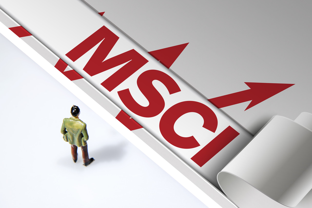 ST中泰大宗交易成交50.00万股 成交额225.00万元