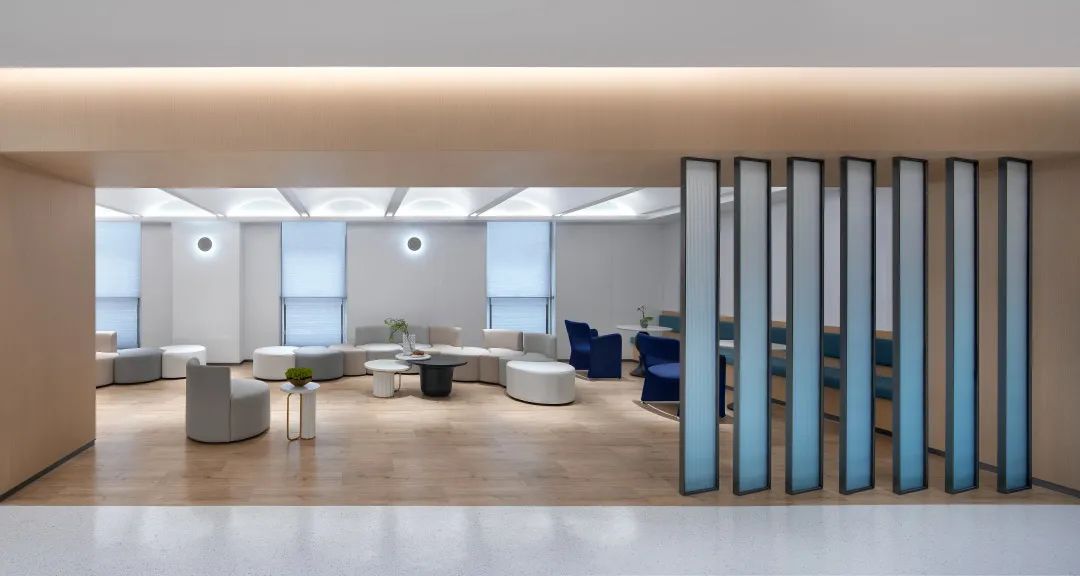 ST中泰大宗交易成交50.00万股 成交额225.00万元